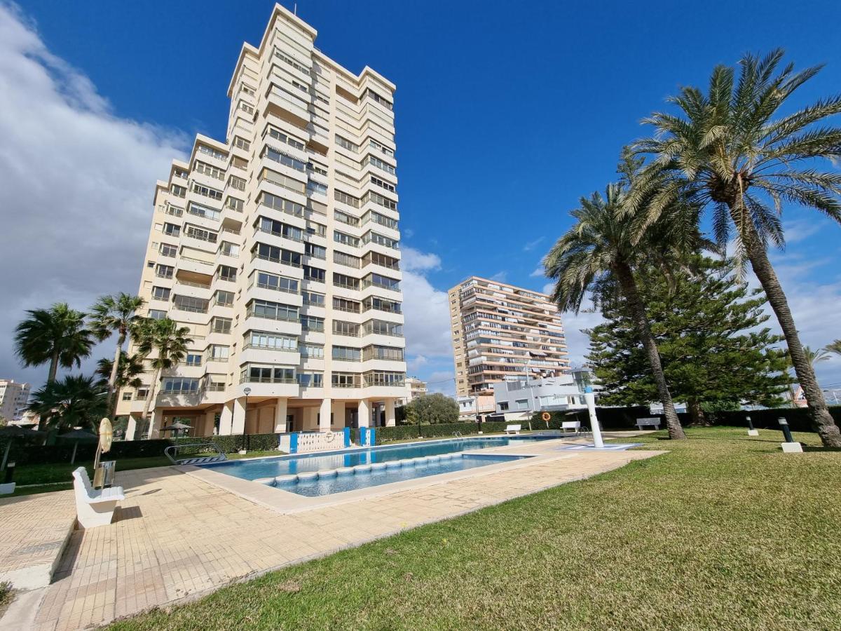 Torre Edinso Apartment Ел Кампело Екстериор снимка